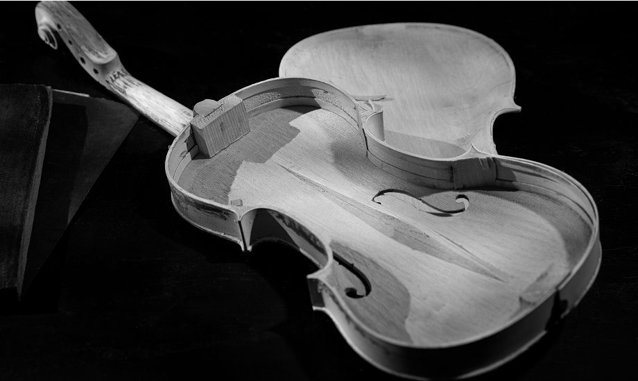 Antonio Stradivari Image