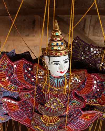 indonesian string puppets