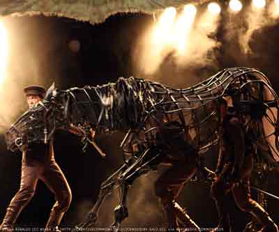 war horse puppetry theater