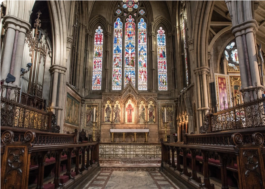 A Shiny Theater Rebuilding the Globe Image_