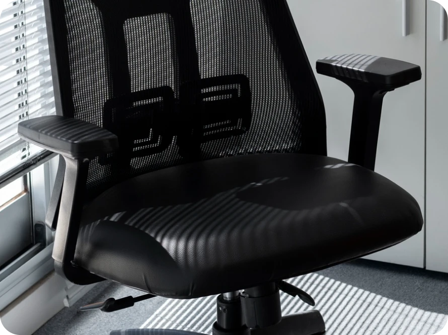 Adjustable Lumber Supports Image_