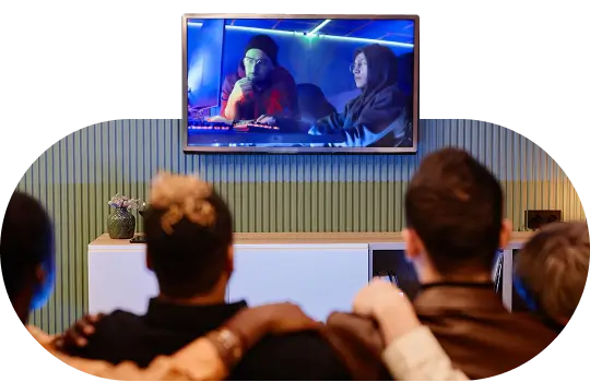 Challenges in Integrating AR with Home Theaters-2 - img new