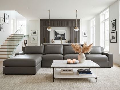 Metro Modular 4-Seat Sectional with Ottoman in Premium Italian Leather